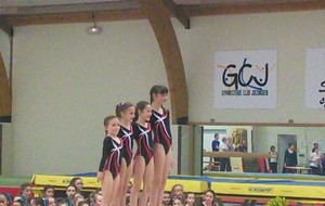 5949446093fc8_podiumDcouvertePB.jpg
